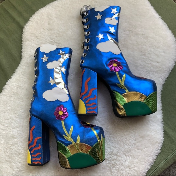 Dolls Kill Shoes Dolls Kill Size 8 Platform High Boots Scenery